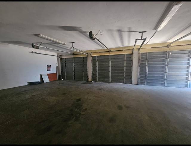 8,120M² WAREHOUSE TO LET IN MEADOWDALE